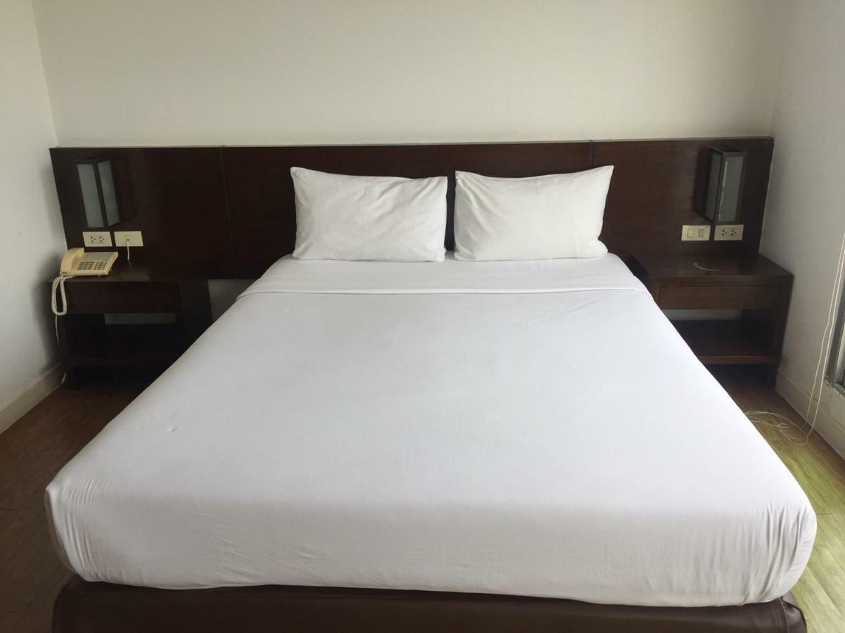 Psb1 Apartment Bangkok Buitenkant foto